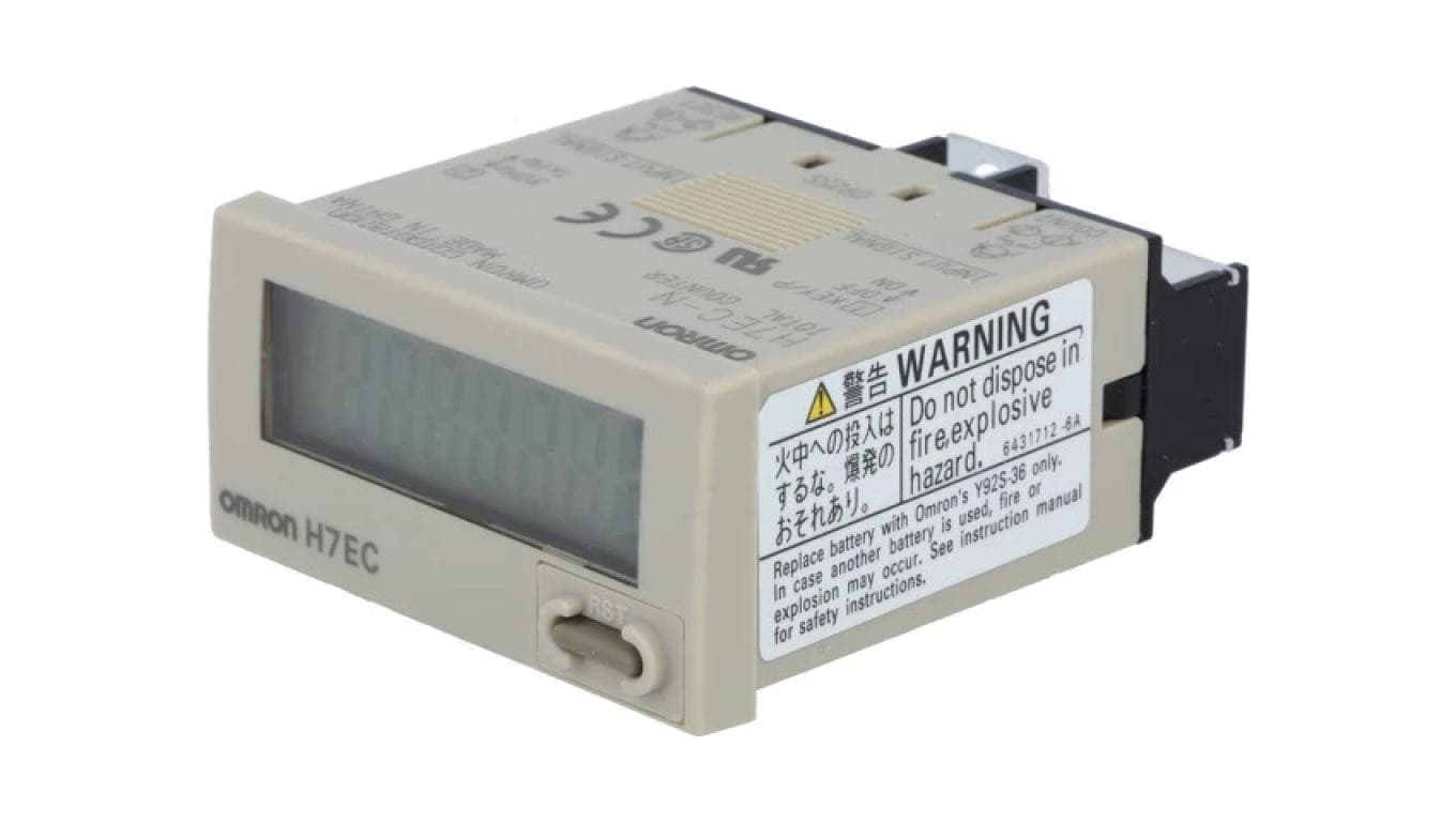 H7EC-N Licznik elektroniczny z wyświetlaczem LCD, wejściem stykowym, montowany na panel