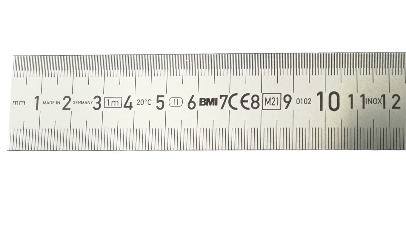 Liniał stalowy półsztywny 1500mm nierdzewny 16-203-34