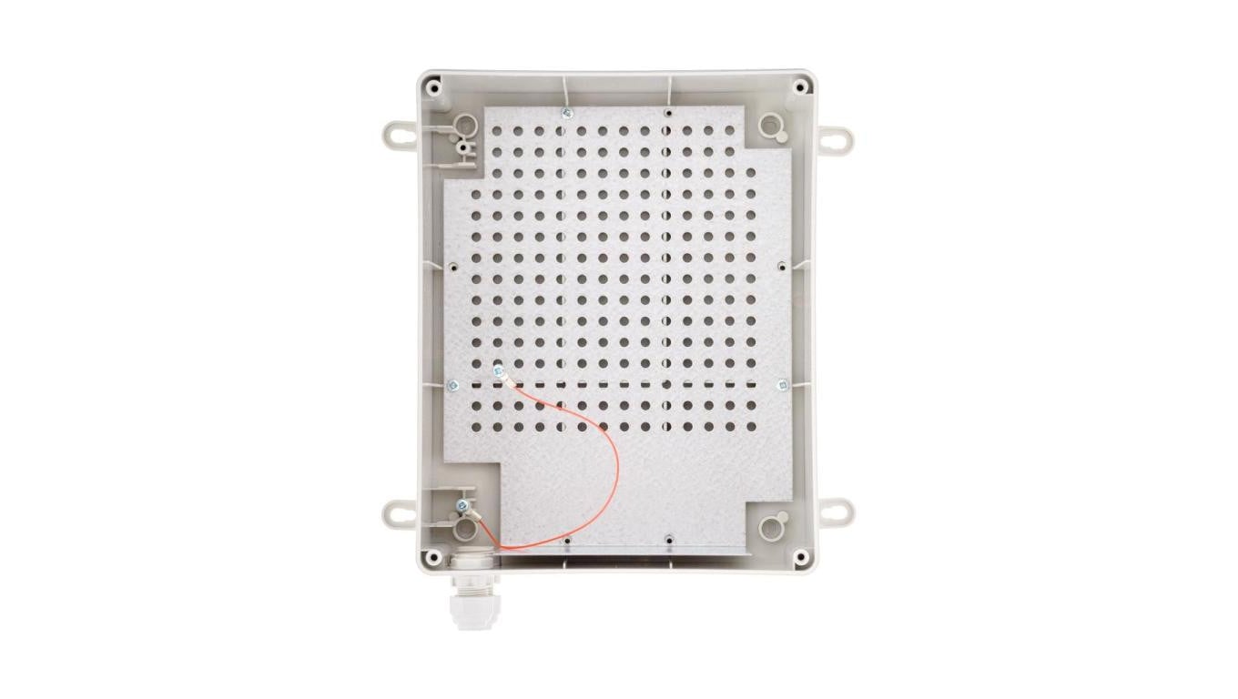 Obudowa wewnętrzna, IP20, 450x400x140mm, zamykana na śrubę, miejsce na 2 akumulatory 18Ah oraz rejestartor NVR