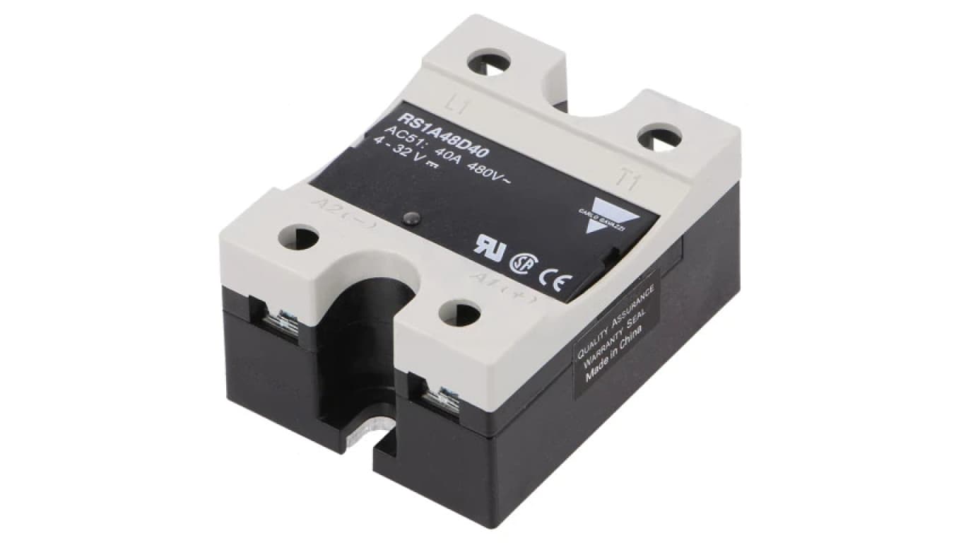 RS1A48D40 Przekaźnik półprzewodnikowy Uster: 4...32VDC 40A 42...530VAC RS1