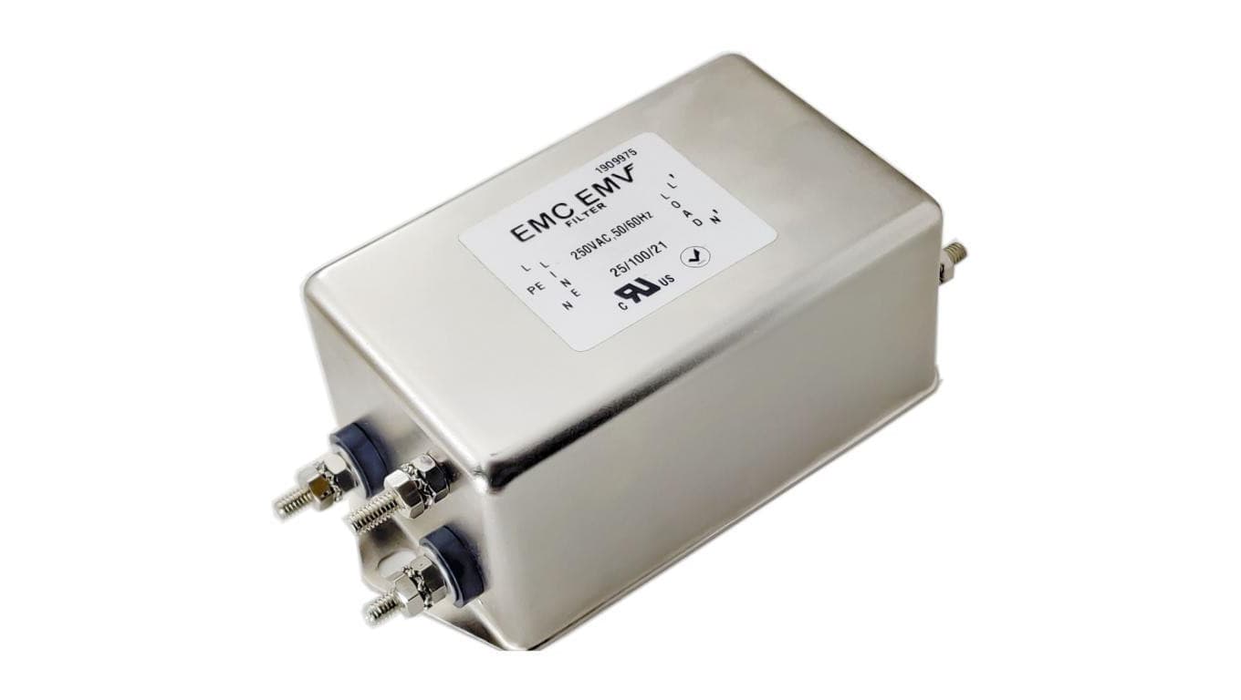 Jednofazowy filtr EMI Akyga EMC EMV EN2090-20-S 20A 120-250VAC 50/60Hz
