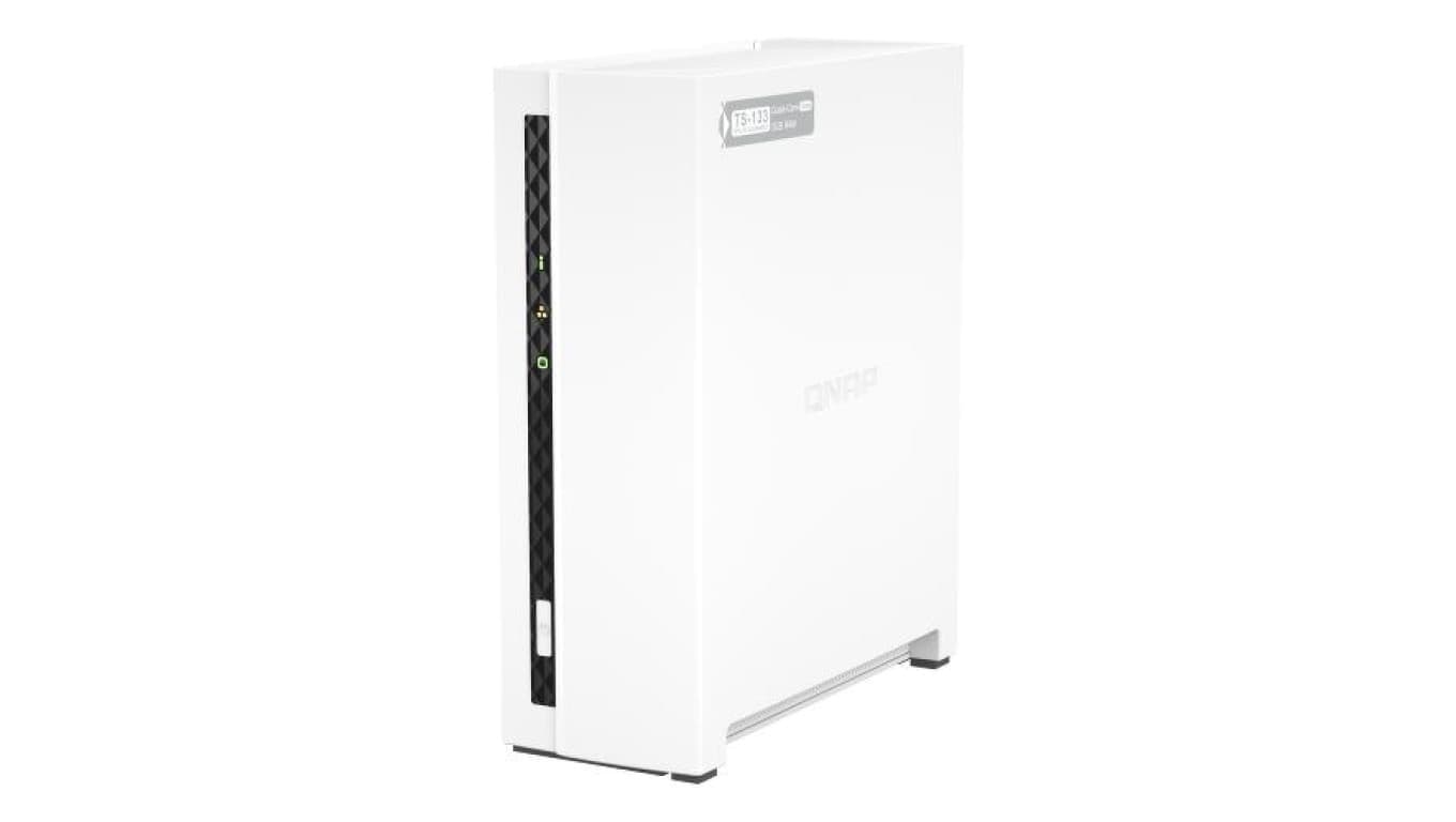 QNAP TS-133 1-zatokowy serwer NAS, ARM, 2GB RAM, 1x 1GbE RJ-45, Tower