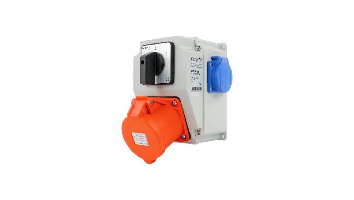 Zestaw siłowy NBOX-Z.6 1x32A 5P 1x230V wyłącznik krzywkowy 0-1 3703706