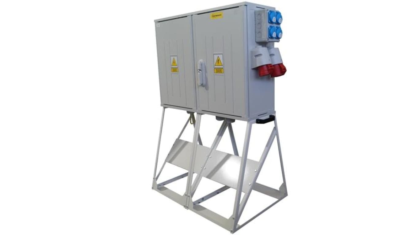 250A, 4x160A, 4xGS 250V, 1xCEE 16A 5P, 1xCEE 32A 5P, Złącze kablowe na stojaku EZK250AC1, Partnersite 17374