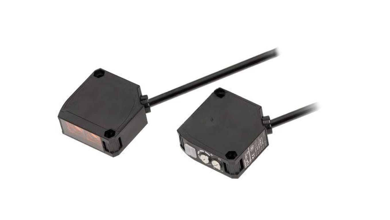Czujnik: fotoelektryczny Zasięg: 40m SPDT E3JK-TR11 2M
