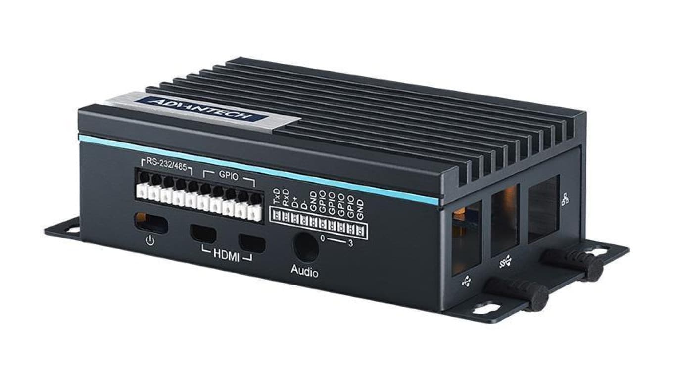 Zestaw przemysłowy Raspberry Pi 4 bramka HAT z POE do środowisk przemysłowych rozszerzenia TPM 1xRS-232/485 8xGPI UNO-220-P4N2AE