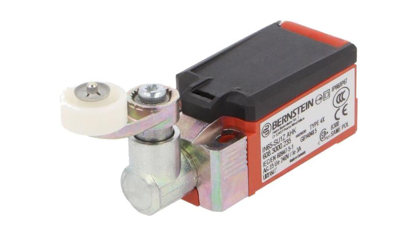 Wyłącznik krańcowy NO + NC 5A max.240VAC M20 IN65-SU1Z AHK