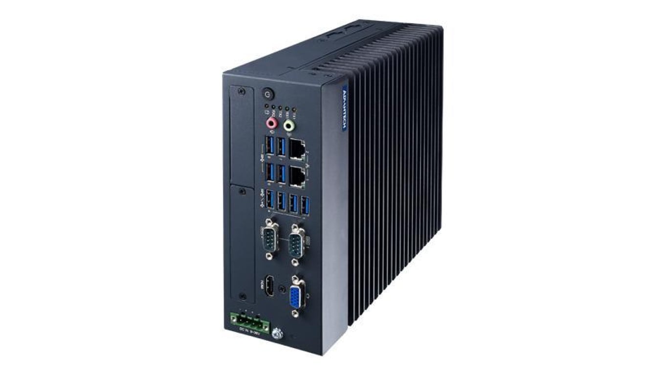 Kompaktowy system bez wentylatora z procesorem Intel Xeon 10 generacji MIC-770W-20A1