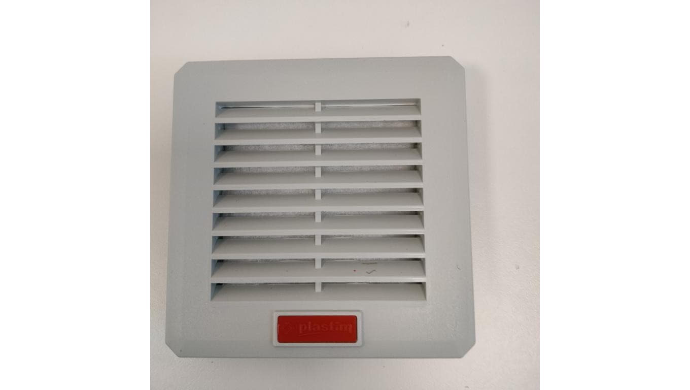 Kratka wentylacyjna IP54 110x110 mm PFI1000