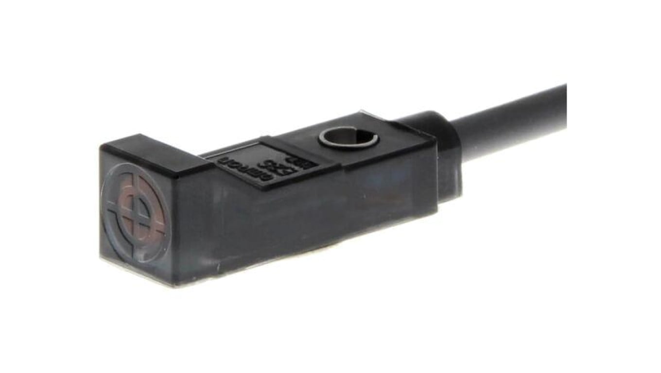 Czujnik indukcyjny, PNP/NO, wysunięty, 50mA, 10...30VDC, przewody, 0...2,5mm, IP67 E2S-Q25 2M