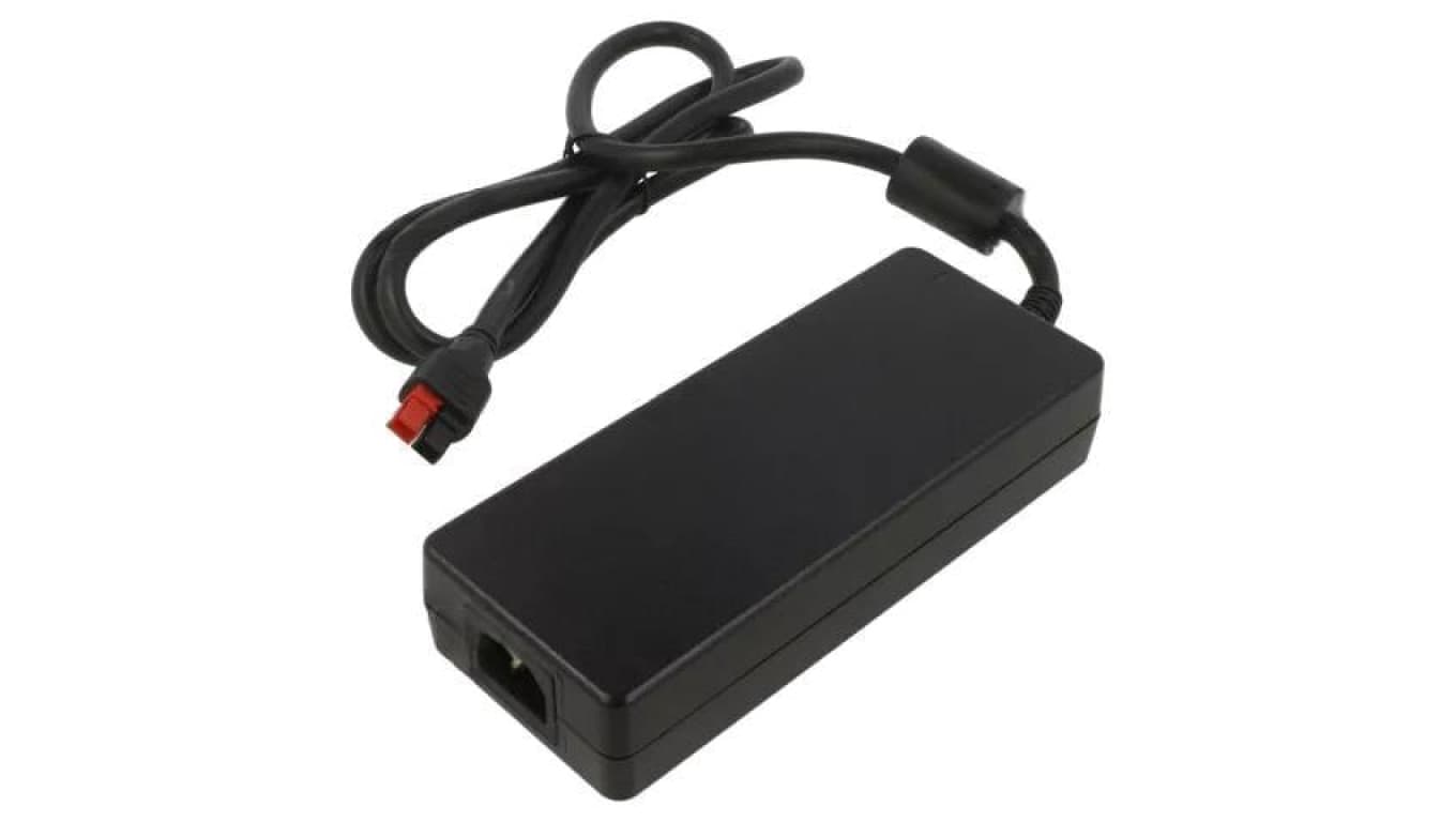 Ładowarka do akumulatorów, kwasowo-ołowiowy, 10A, 60...160Ah, 13,6VDC GC160A12-AD1