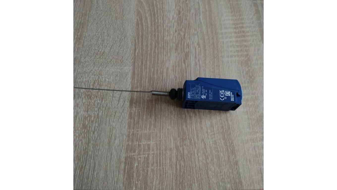 Wyłącznik krańcowy 1Z 1R migowy tworzywo koci wąs XCKP2106G11