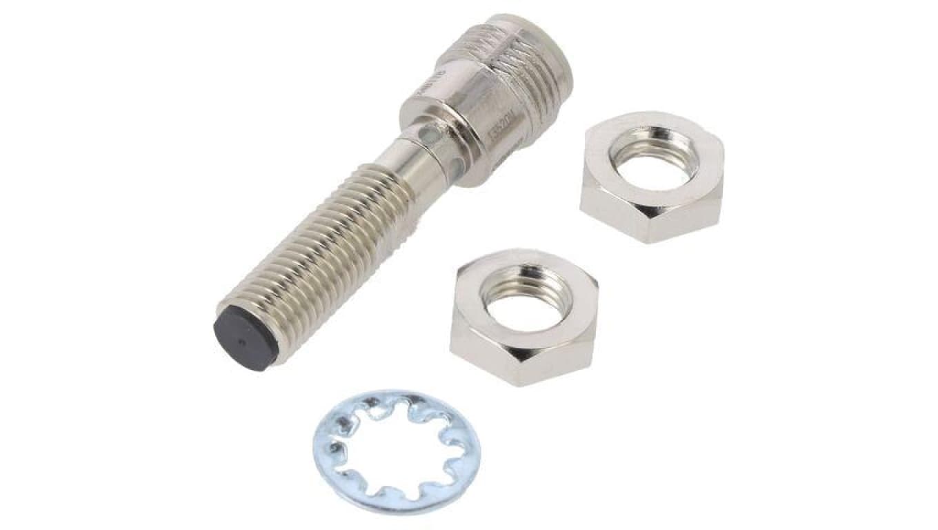 Czujnik indukcyjny, PNP/NO, zabudowany, 50mA, 10...30VDC, M12 męski, M8, 0...4mm, IP67 E2E-X4B1T8-M1