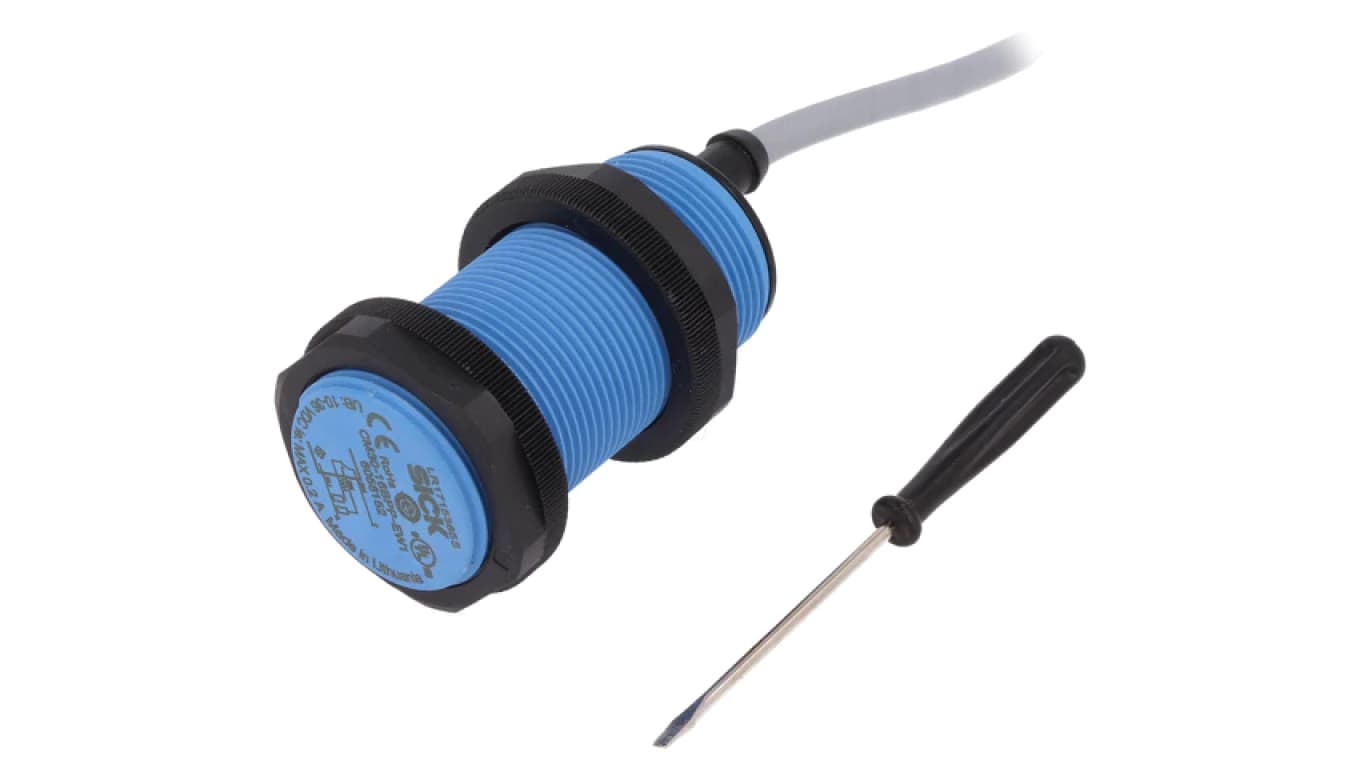 Czujnik pojemnościowy Zasięg 3÷16mm CM30-16BPP-EW1